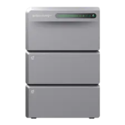 SigenMate 2700 Ultra thuisbatterij gestapeld met uitbreidingsmodules vooraanzicht